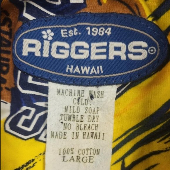 Seau's The Restaurant Button Up Shirt - Picture 5 of 5